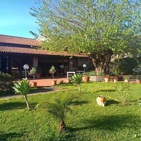 Agriturismo Il Pozzo Antico Mascali Luaran gambar